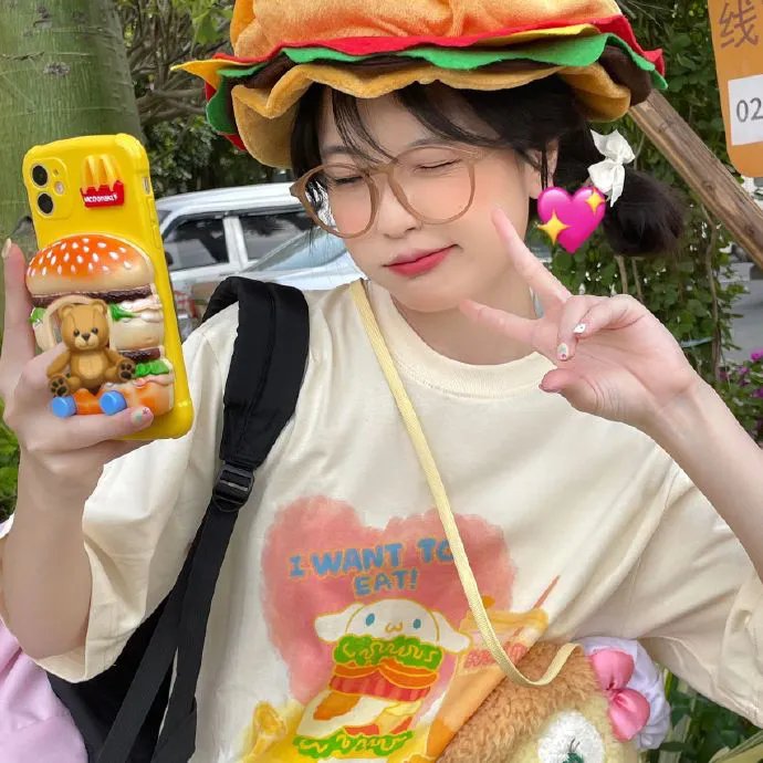 巨蛇闯女校